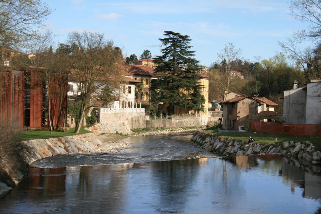 Soggiorno In Centro Storico Vimercate Buitenkant foto